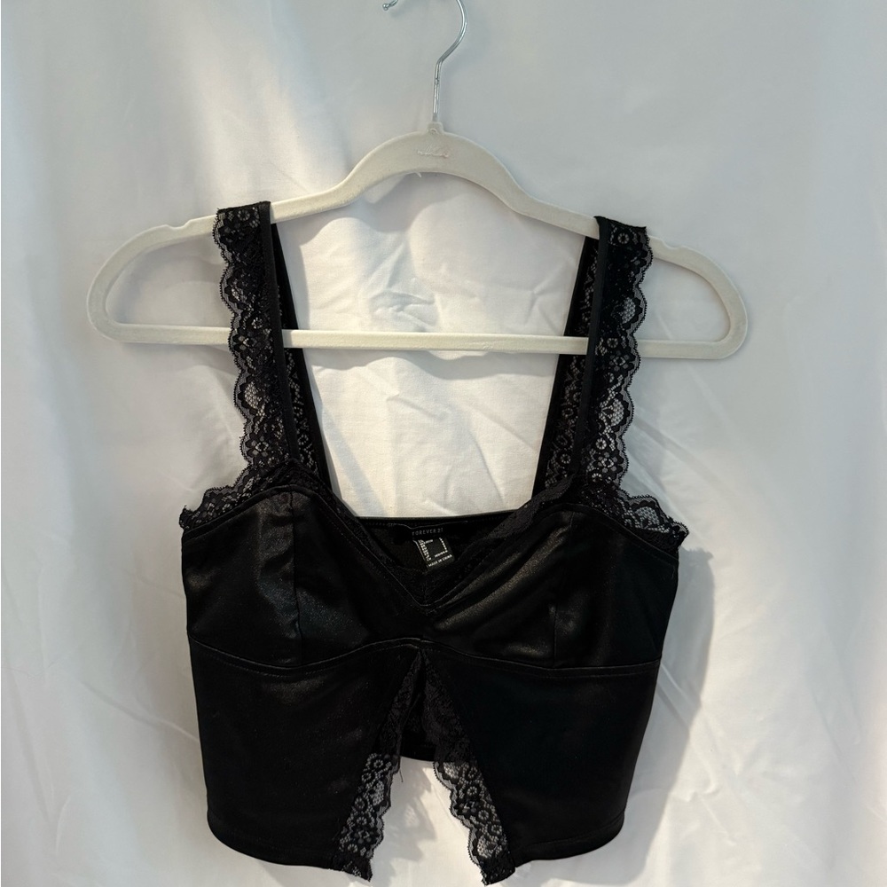 Forever 21 Black Lace Trim Crop Top